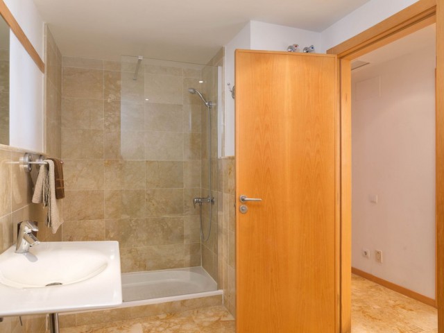 Appartement avec 3 Chambres  à Altos de los Monteros