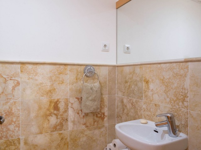 Appartement avec 3 Chambres  à Altos de los Monteros