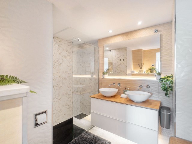 Appartement avec 2 Chambres  à Costabella