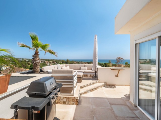 Appartement avec 2 Chambres  à Costabella