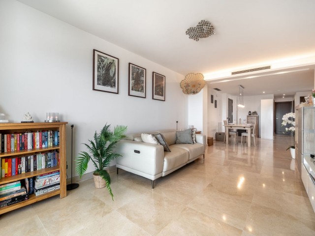 Apartamento con 3 Dormitorios  en La Mairena