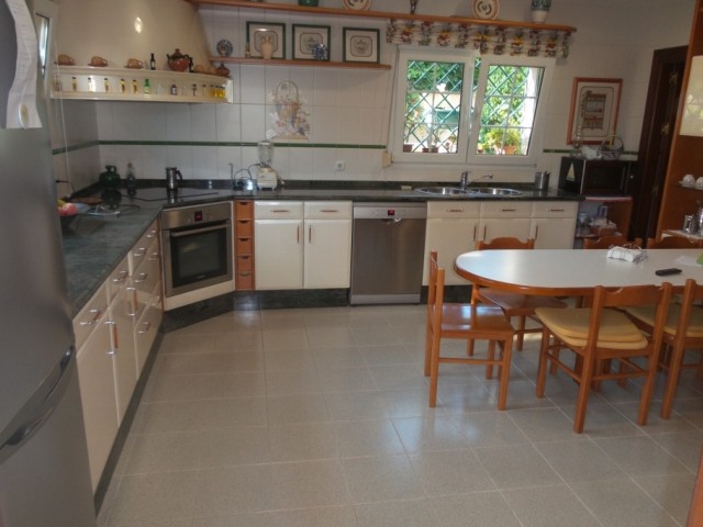 Villa avec 5 Chambres  à Alhaurín de la Torre