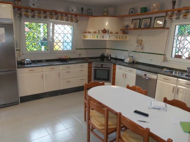 Villa avec 5 Chambres  à Alhaurín de la Torre