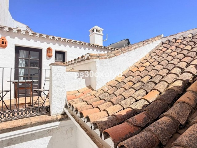 Maison mitoyenne avec 4 Chambres  à Casares Pueblo