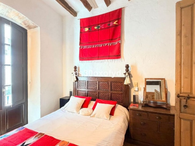 Maison mitoyenne avec 4 Chambres  à Casares Pueblo