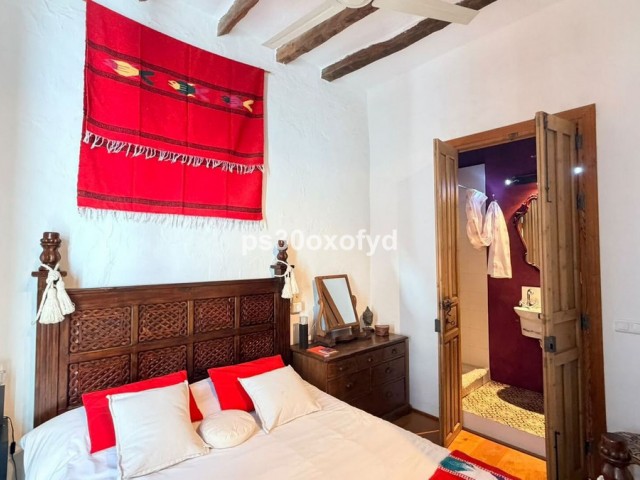 Maison mitoyenne avec 4 Chambres  à Casares Pueblo