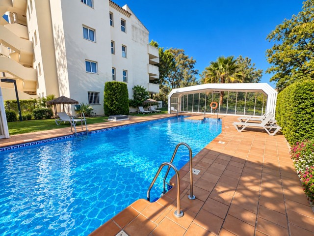 Apartment, Elviria, R5492269