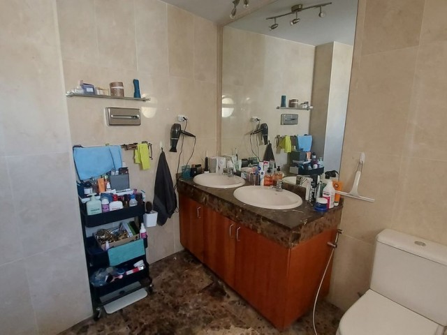4 Bedrooms Apartment in Torrequebrada