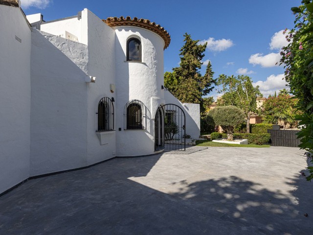 5 Schlafzimmer Villa in Hacienda Las Chapas