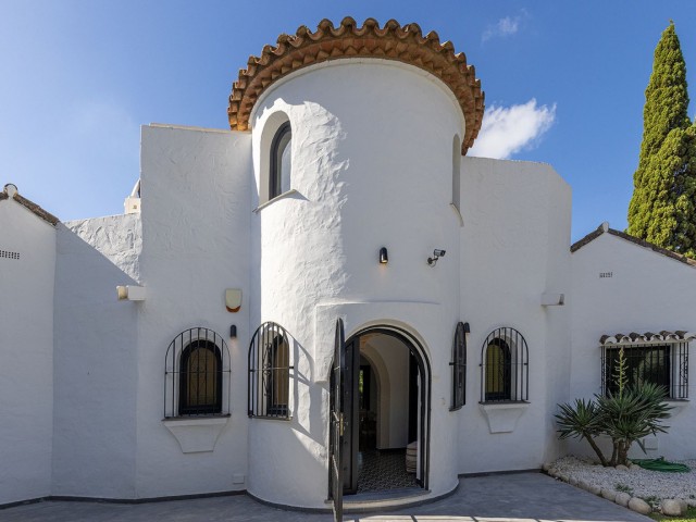 5 Schlafzimmer Villa in Hacienda Las Chapas