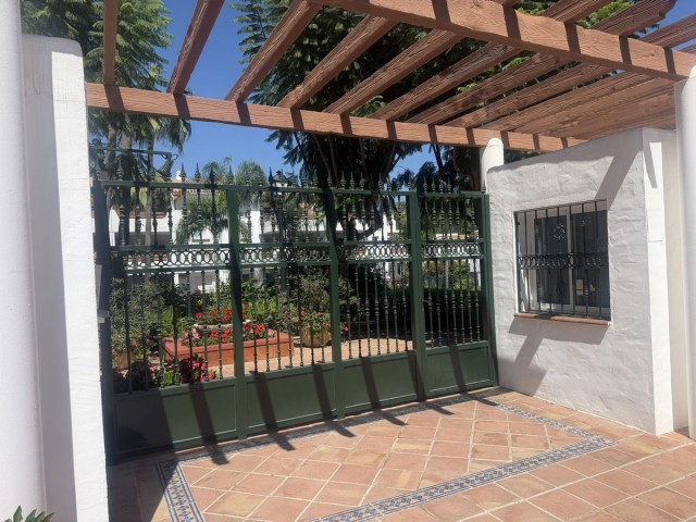 Appartement avec 3 Chambres  à Selwo
