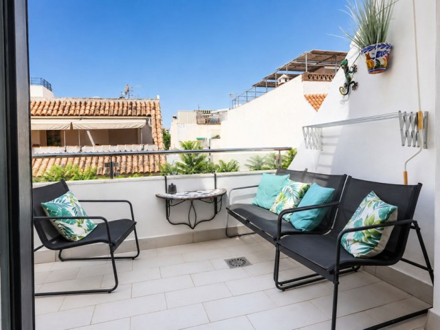 Penthouse avec 2 Chambres  à Los Boliches