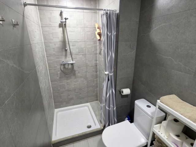 Penthouse avec 2 Chambres  à Los Boliches