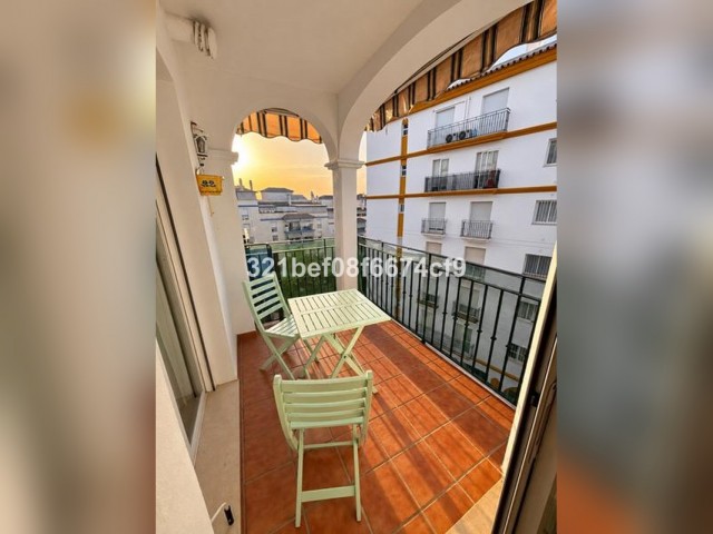 3 Bedrooms Apartment in Estepona