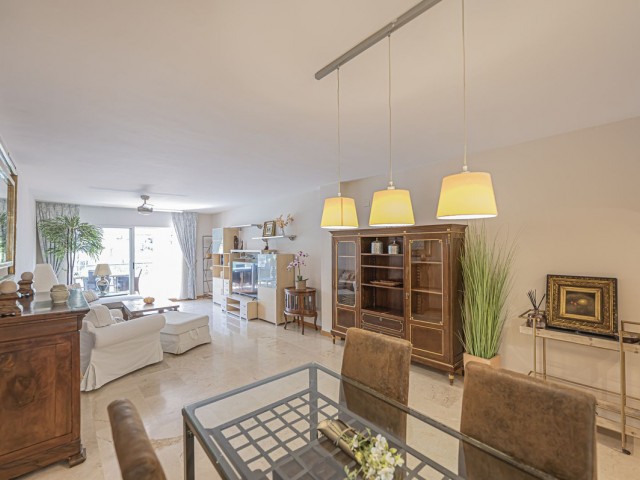 Apartamento, Guadalmina Alta, R5496826
