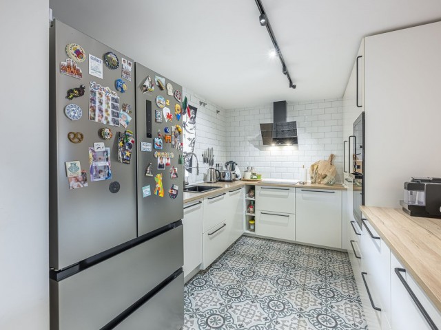 Apartamento con 2 Dormitorios  en Guadalmina Alta