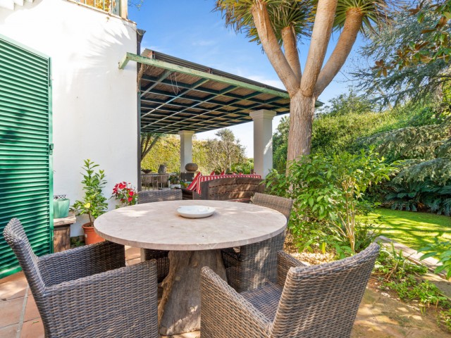 Villa avec 4 Chambres  à Sotogrande Costa