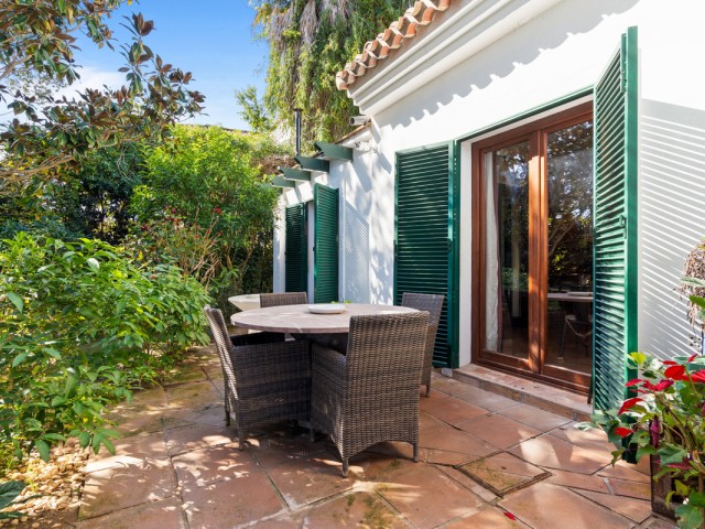 Villa avec 4 Chambres  à Sotogrande Costa