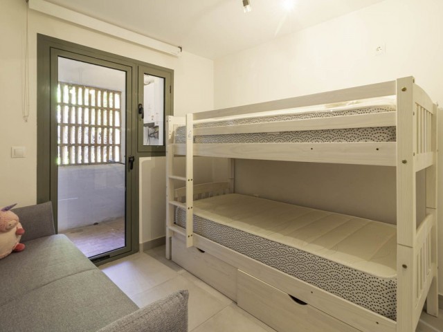 Appartement avec 3 Chambres  à Los Flamingos