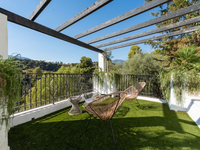 Villa avec 3 Chambres  à Istán