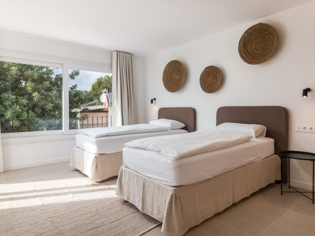 Villa avec 2 Chambres  à Istán
