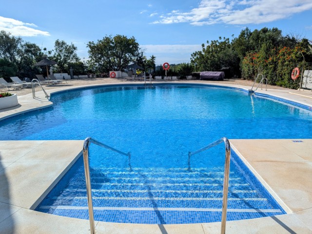 Villa avec 2 Chambres  à Istán