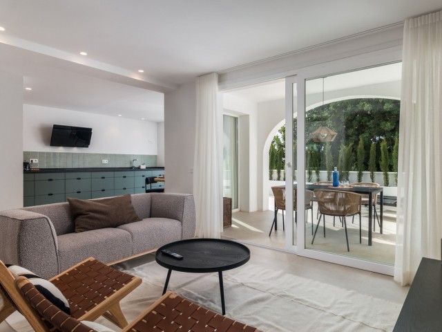 Villa avec 2 Chambres  à Istán