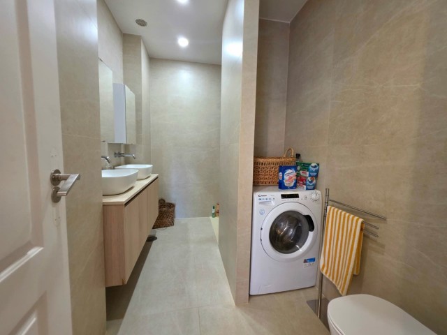 Appartement avec 3 Chambres  à Aloha
