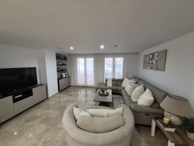 Apartamento con 2 Dormitorios  en Miraflores