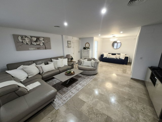 Apartamento con 2 Dormitorios  en Miraflores