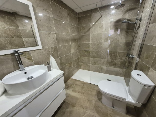 Apartamento con 2 Dormitorios  en Miraflores