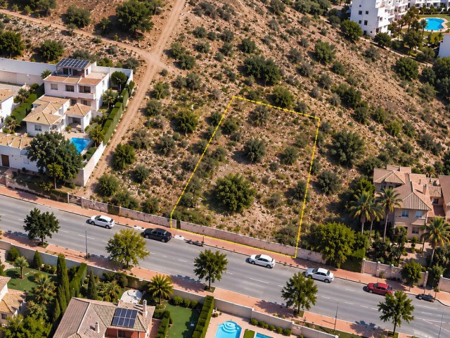 Plot, Torrequebrada, R5502745
