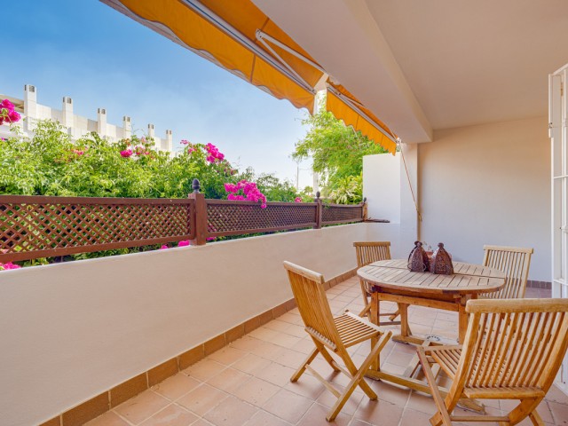 Apartment, The Golden Mile, R5436193