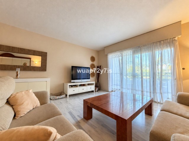 Appartement avec 3 Chambres  à Costalita