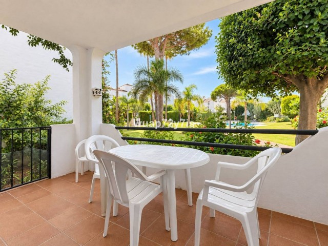 Appartement avec 3 Chambres  à Costalita