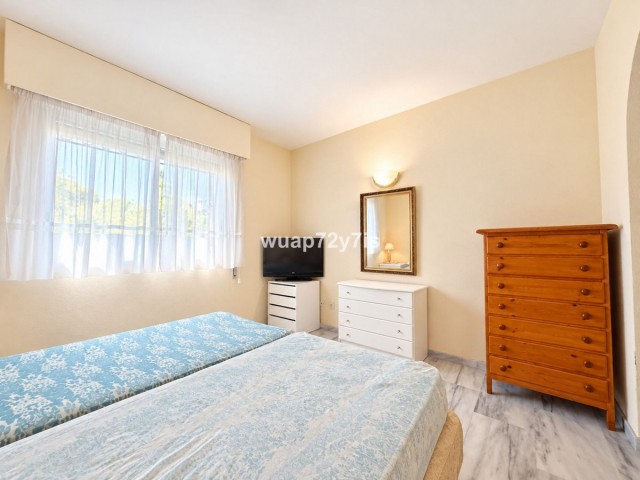 Appartement avec 3 Chambres  à Costalita