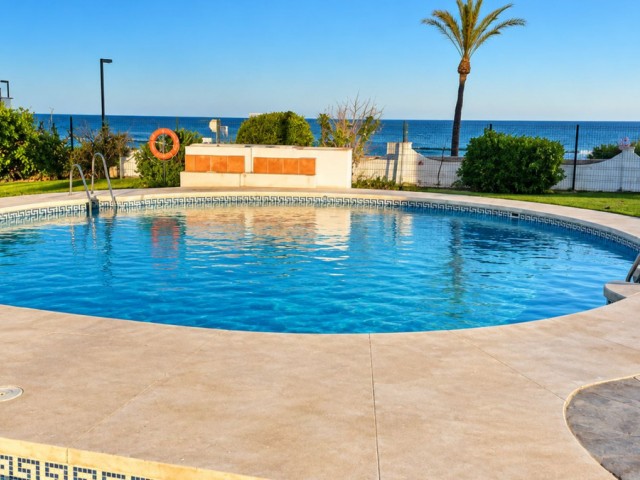 4 Bedrooms Townhouse in Casares