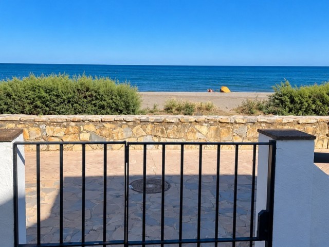 4 Bedrooms Townhouse in Casares