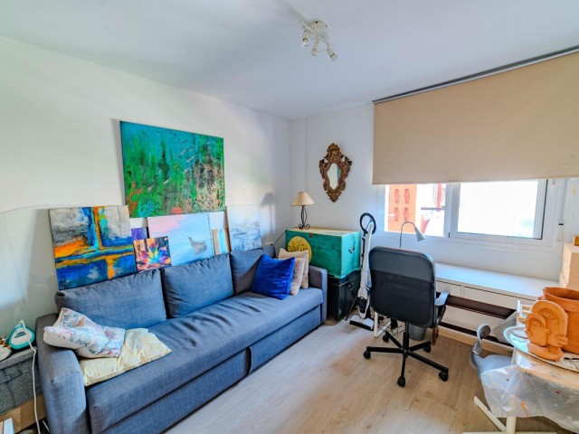 Appartement avec 3 Chambres  à Málaga