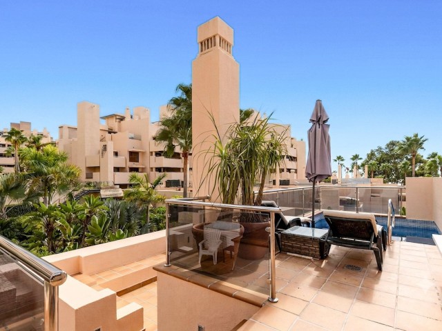 Penthouse in New Golden Mile