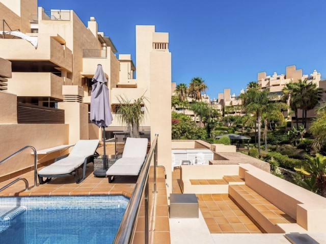 Penthouse in New Golden Mile