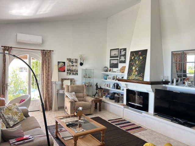 3 Bedrooms Villa in Torreblanca