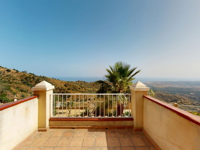 3 Bedrooms Villa in Arenas