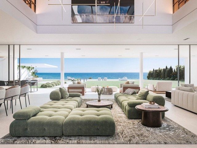 4 Bedrooms Villa in Estepona