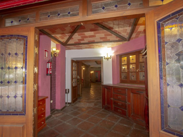 Liikekiinteistö, Marbesa, R3270835