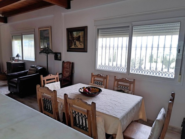 4 Soveroms Villa i Alhaurín el Grande