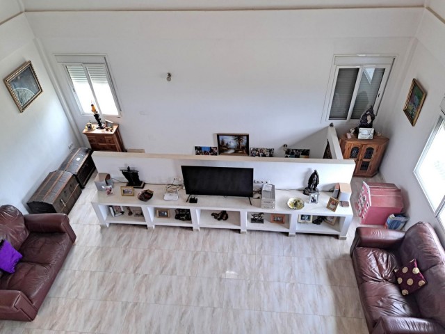 4 Soveroms Villa i Alhaurín el Grande